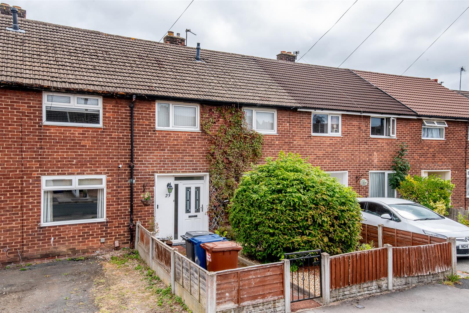 3 bed property in Ellen Street, Preston